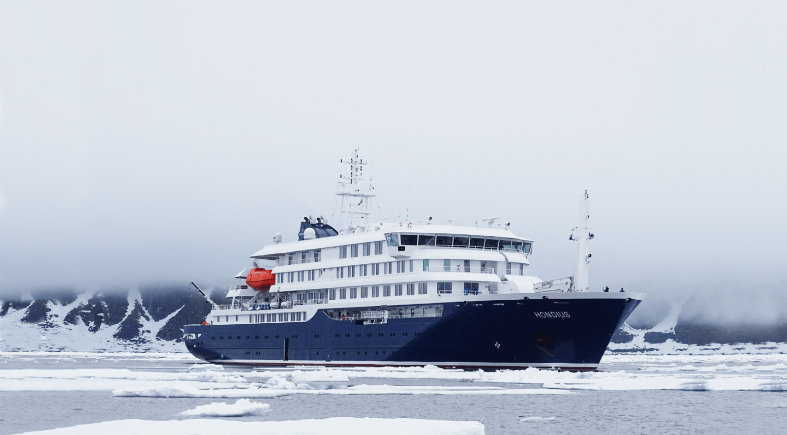 Netherlands evacuates 26 Hondius passengers to Eindhoven, including eight Dutch