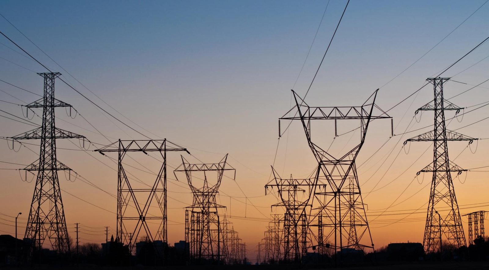 Thousands of Dutch face up to three years’ delays for higher-capacity grid connections