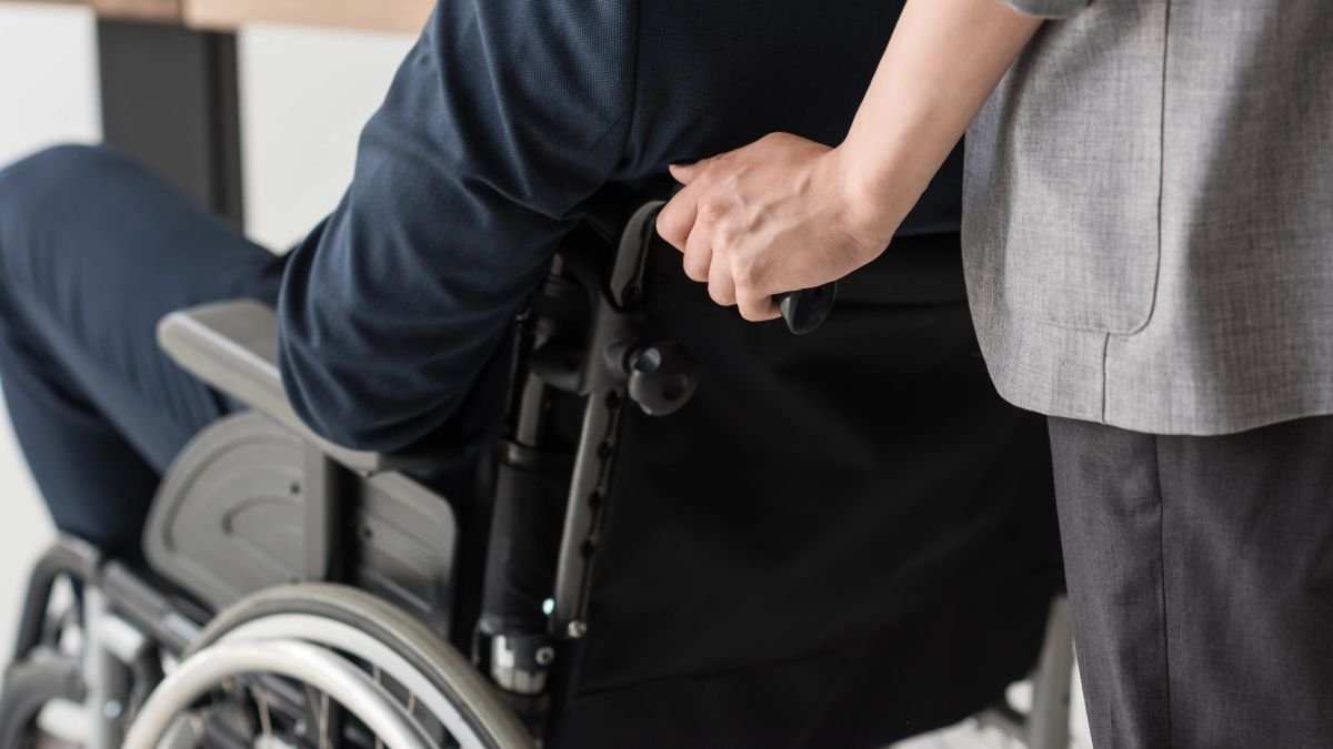Coalition cuts could cost severely ill hundreds a month: Nibud