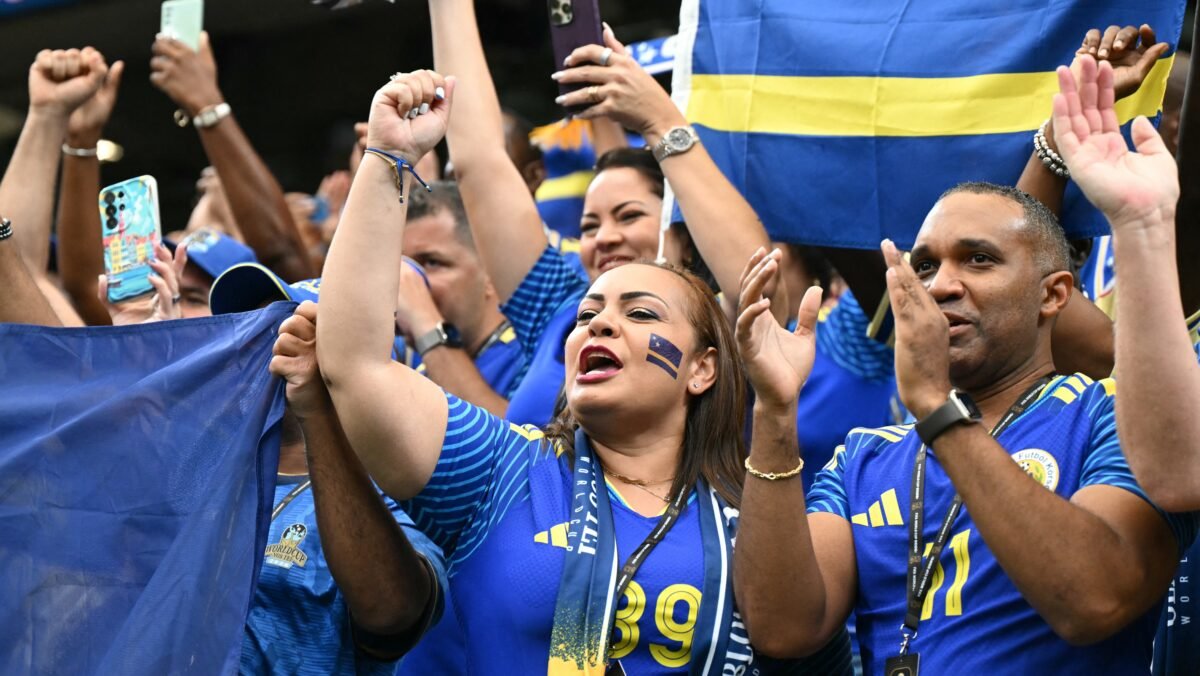 Advocaat hopes Curaçao will learn lessons from defeat to Germany