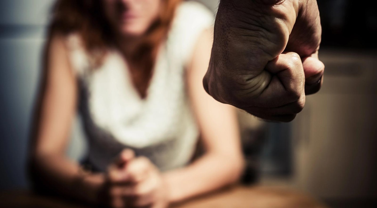 Government proposes criminalizing psychological abuse, tougher domestic violence laws