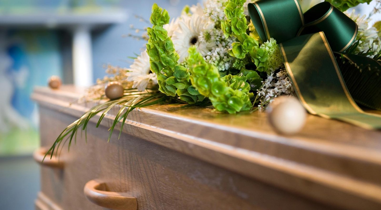 Heat disrupts funeral services in Amsterdam as body cooling systems struggle