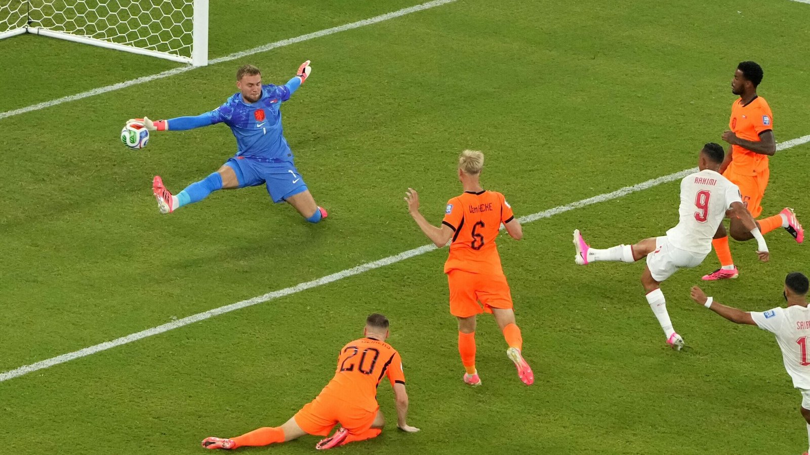 Toothless Oranje dumped out of World Cup on penalties by Morocco