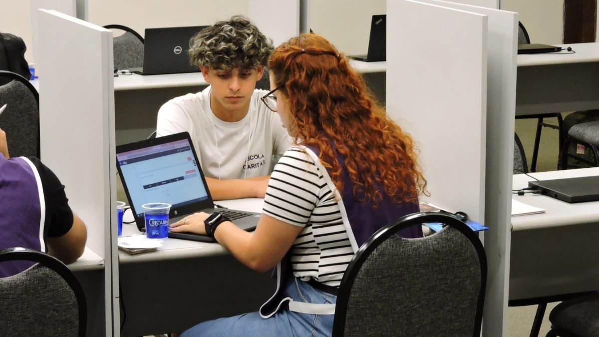 Student interns to get legal right to pay, but no minimum wage