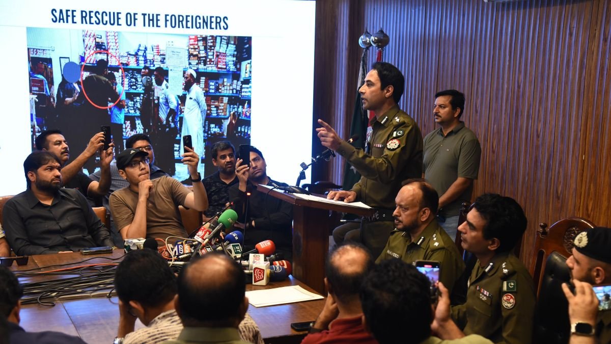 Pakistan deputy PM’s grandson held for kidnapping Dutch woman