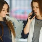 Dutch doctors report rise in lung and heart illnesses among vapers