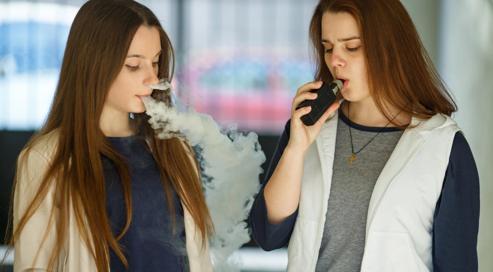 Dutch doctors report rise in lung and heart illnesses among vapers