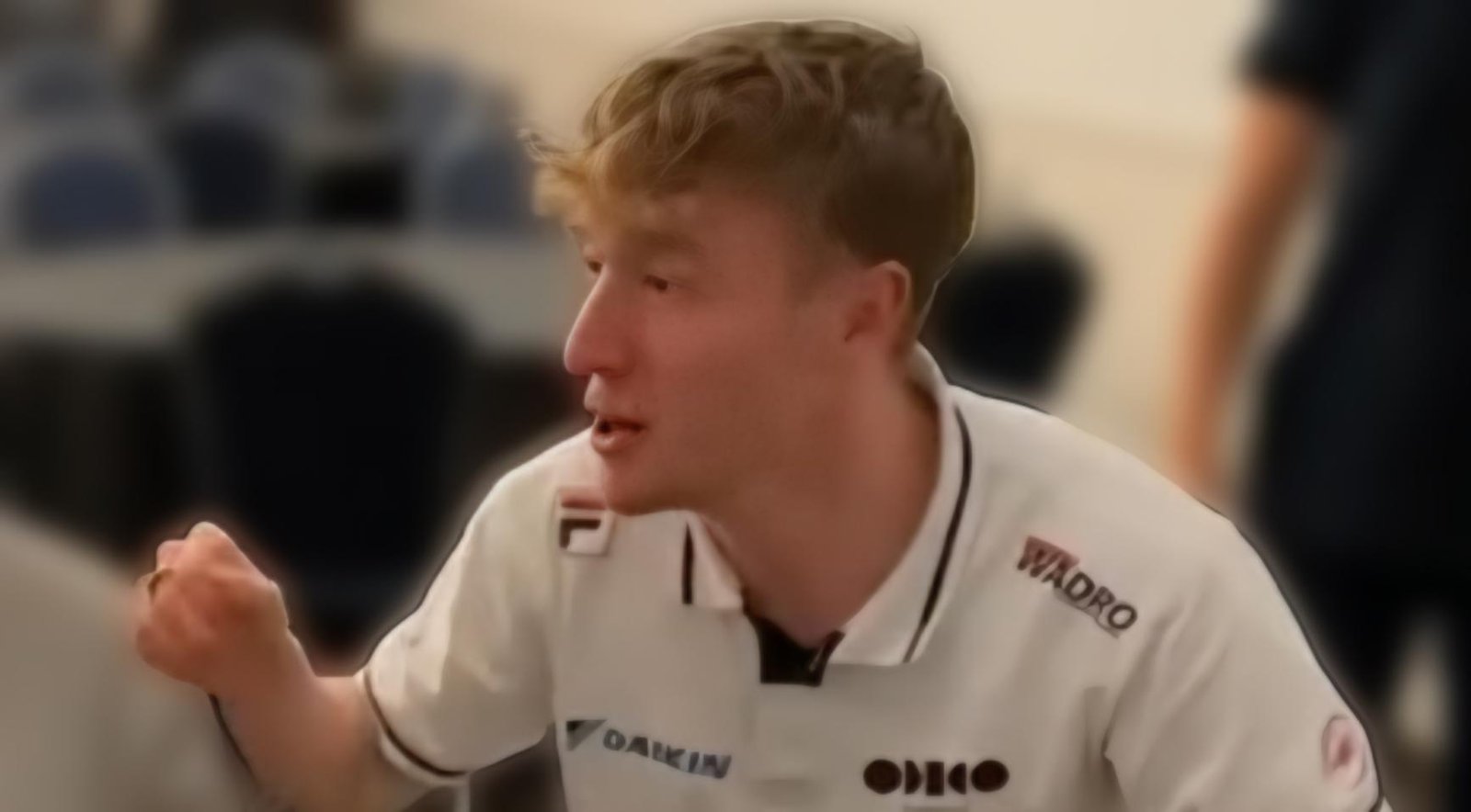 Dutch short track skater Sven Roes returns home after disappearing earlier this summer
