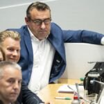 De Mos returns to power in The Hague amid asylum row