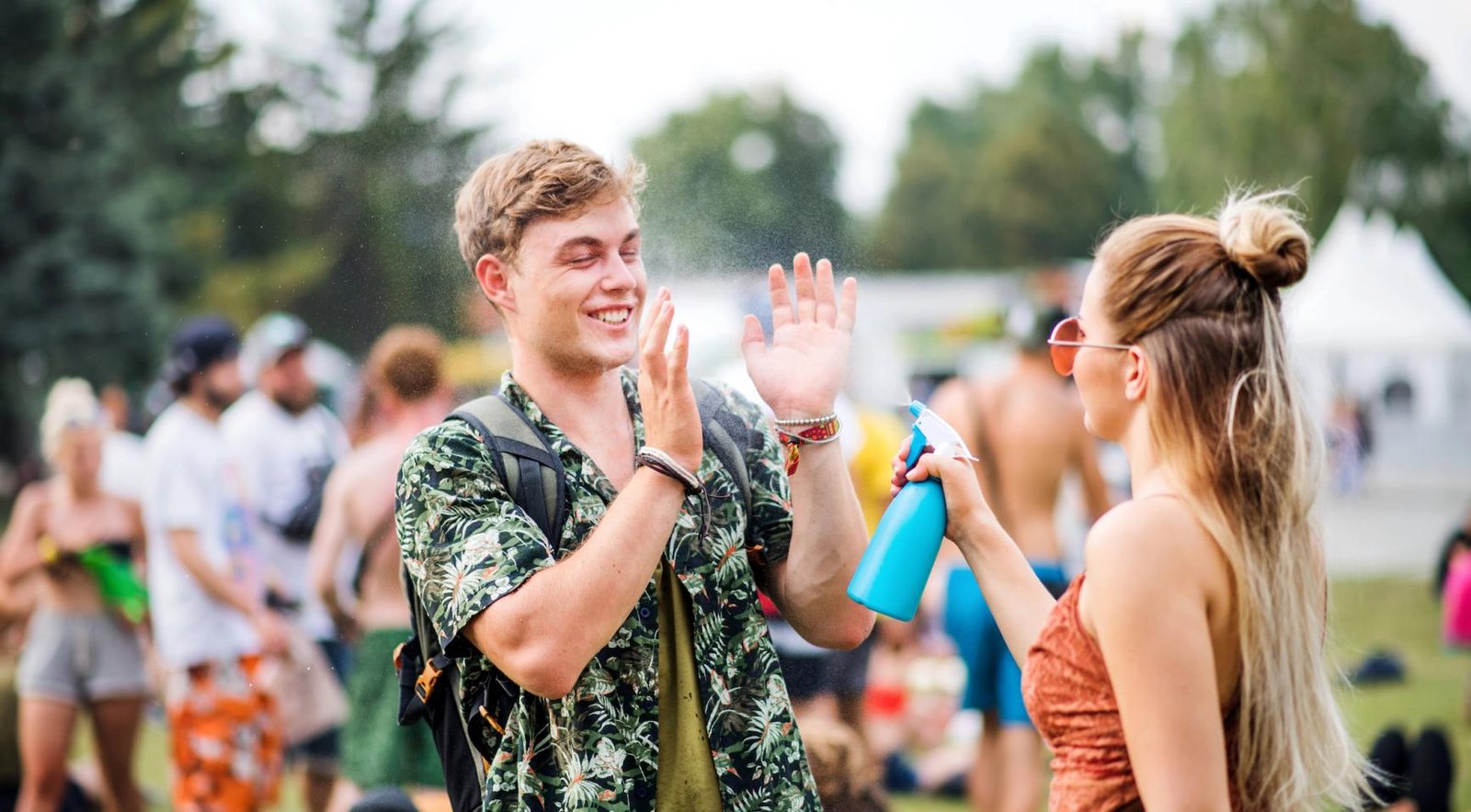 Arnhem mayor criticizes festival where high heat injured five; Water cost over €14/liter