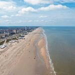 Pavilions on Zandvoort nudist beach go on sale for €3.48m