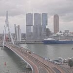Rotterdam mayor visits scene of “terrible” tram accident; Seven hospitalized