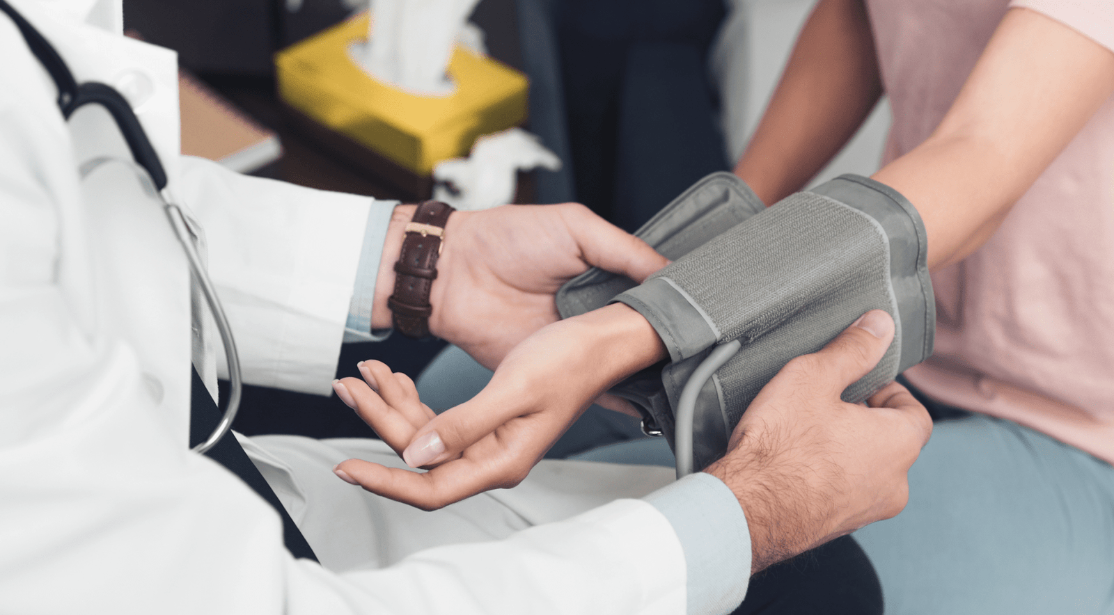 Hundreds of Dutch doctors letting AI listen in on conversations with patients