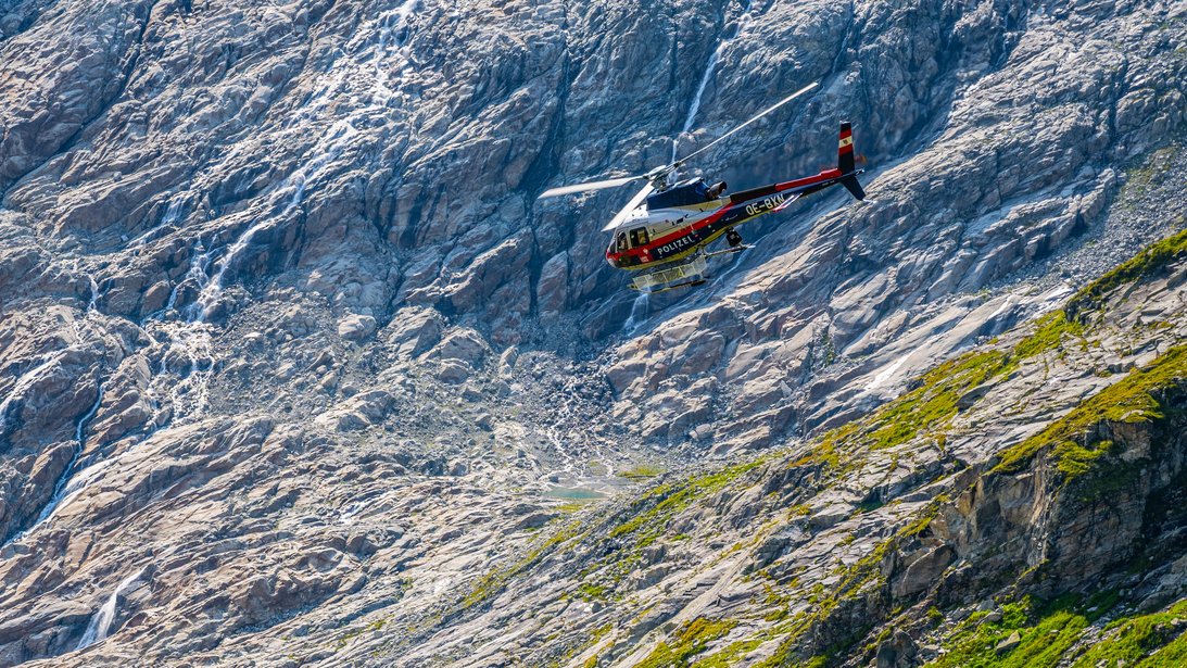 Dutch boy, 12, seriously injured in fall in Austrian alps