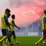 Investigation after Feyenoord fans set off fireworks at Cambuur