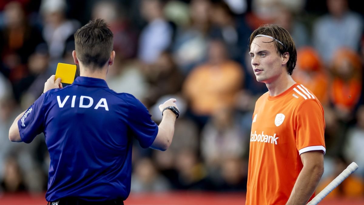 Dutch men out of hockey World Cup as women prepare for final