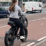 4 in 5 Dutch riders of regular bikes feel less safe as fatbikes multiple on the paths