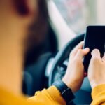Holding phone behind the wheel causes 56% surge in Dutch traffic fines