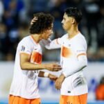 Late goal earns Oranje 2-2 draw with Greece
