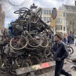Inburgering with Dutch News: the great cycle path squeeze
