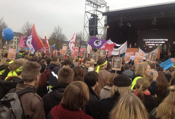 Student union furious as minister says interest cap unaffordable