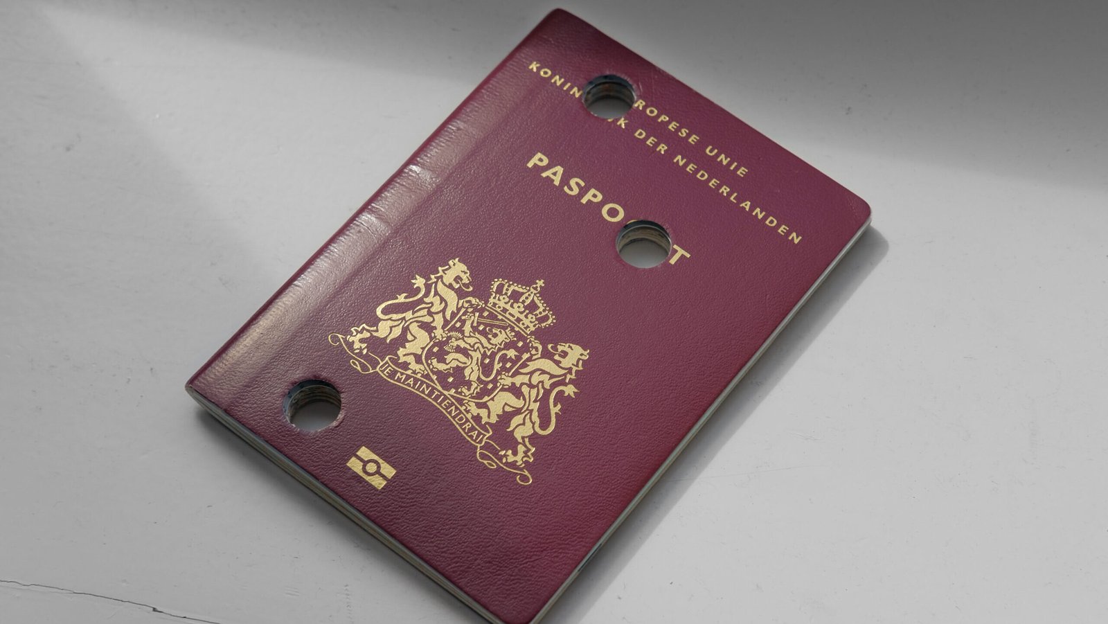 The dual nationality dilemma: what Dutch News readers say